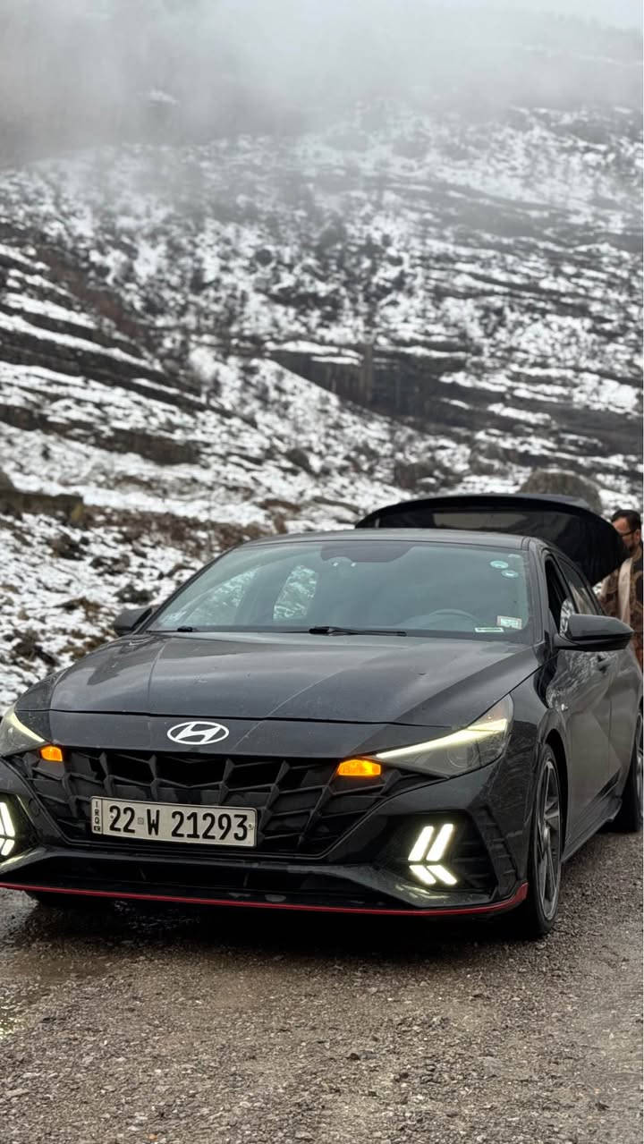 � للبيع: هيونداي النترا N Line 2023

السيارة بحالة ممتازة جداً ماشيه 60الف ك✨
🔹 موديل: 2023
🔹 الفئة: N Line (سبورت)
🔹الظرر فقط بارد بالجنطه بدون ايرباك
🔹 صبغ وكالة
🔹 محرك قوي وأداء رياضي
🔹 ناقل حركة أوتوماتيك
🔹 شاشة كبيرة + كاميرا خلفية
🔹 فتحة سقف + بصمة تشغيل
🔹رادار امامي خلفي جانبي 
🔹كشنات كهربائي + تدفئه
السيارة استخدام شخصي ونظيفة جداً، ما تحتاج أي صرف 🚫🔧

📍السيارة موجوده ب كربلاء
💰السعر: 170$ 

📞 للتواصل خاص أو اتصال على الرقم:
*********** كربلاء, العراق
