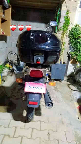 سلام عليكم مرخصت صاحب الكروب دراجه دايون عظم للبيع لون رصاصي موديل 2021 اوراق اصوليه بسمي يم مكتب حسين دراجه خير من الله نكره سلف دبل اشاره لايت زنون عالي ناصي ابو الجمجمه الدراجه مكفوله السعر 1300 اوبيها مجال المكان كربلاء حي العامل رقم الهاتف ***********
