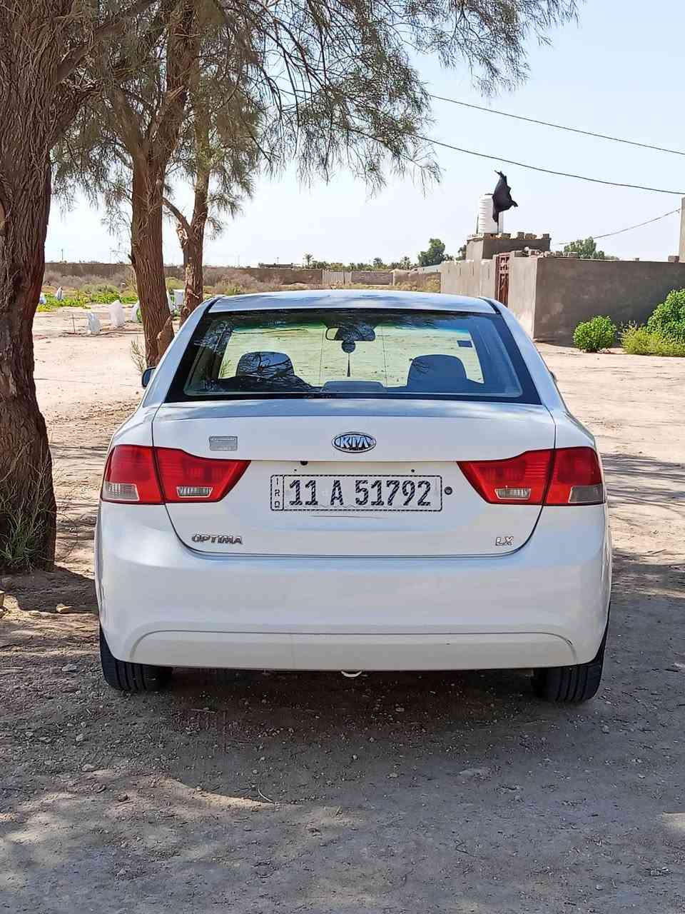 السلام عليكم
للبيع كيا اوبتيما 2009 خليجي صبغ جاملغ امامي والباقي كفاله السونار مرفق مع الصور رقم بغداد مكينه كير تبريد كهربائيات كله جاهز مكاني ناصريه مركز السعر 115 وبيها مجال 
***********
