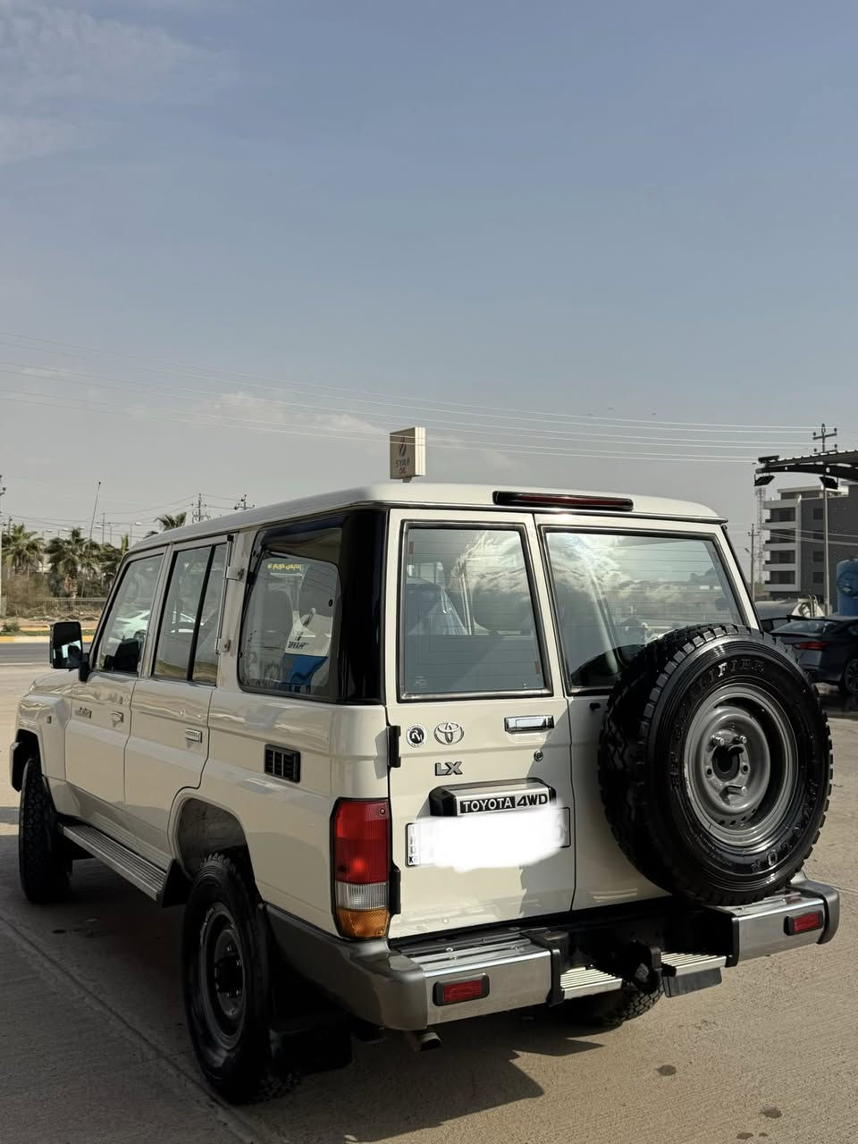 بۆفرۆشتن. ⚜️⚪️للبیع
میکزەمین. LX مۆدیل 2017 گاز  V6

ماشي 140 الف حقيقي  

گێر عادی 

بی بۆیاخە. سەیارەکە زۆر تازەیە 

نمونە لە جوانی. 

گیرو مەکینە بەشەرت نە کراوەتەوە 

رەقەم. و سەنەوی تق ٢٠٢٧ تازەیە 

هەموو گیانی بەشەرت 

عنوان اربيل 

***********

سعر 265

