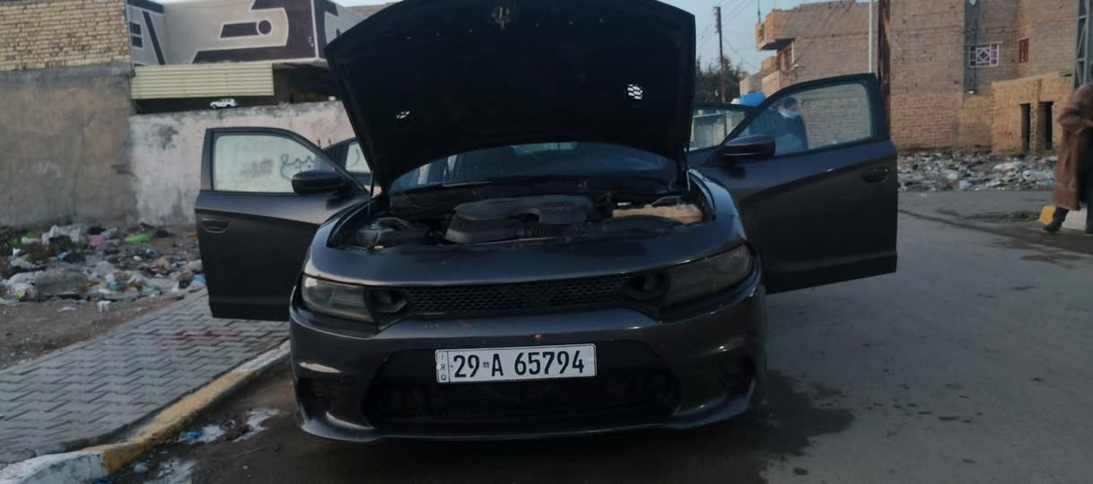 السلام عليكم جارجر ٢٠١٥ وارد امريكي حادث قبق جنطة فقط معمر نفسة والباقي كفالة بدون ايرباك رقم واسط دولي بأسمي السعر ١٦٨ وبيها مجال حق الجية بغداد الحسينية الراشدية *********** السيارة بيهة طخطات بسيطة باردات عوزهة بوليش وصدر امامي فقط بدون قطرة صبغ بنيد دعامية محدث SRT گير مكينة كفالة تدفئة تبريد  السيارة SXT
