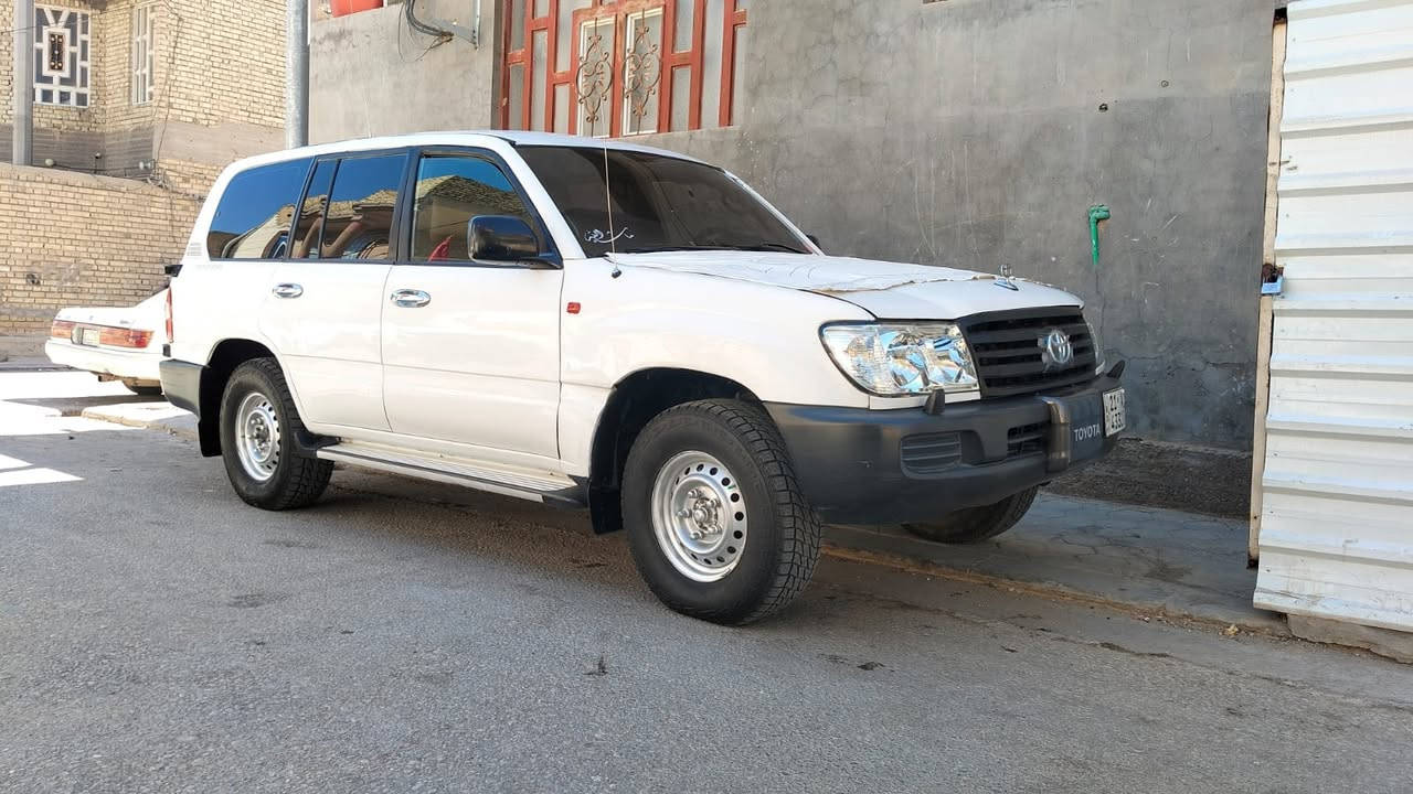 السلام عليكم مونيكا موديل 2000  مكينه 6 دبل تانكي  رقم سليمانيه تريد وكاله تريد مداور بيه صبغ حزام مكفوله من الضربه القويه منضومة تبريد جديده السعر 105وبيه مجال مكان نجف ***********
