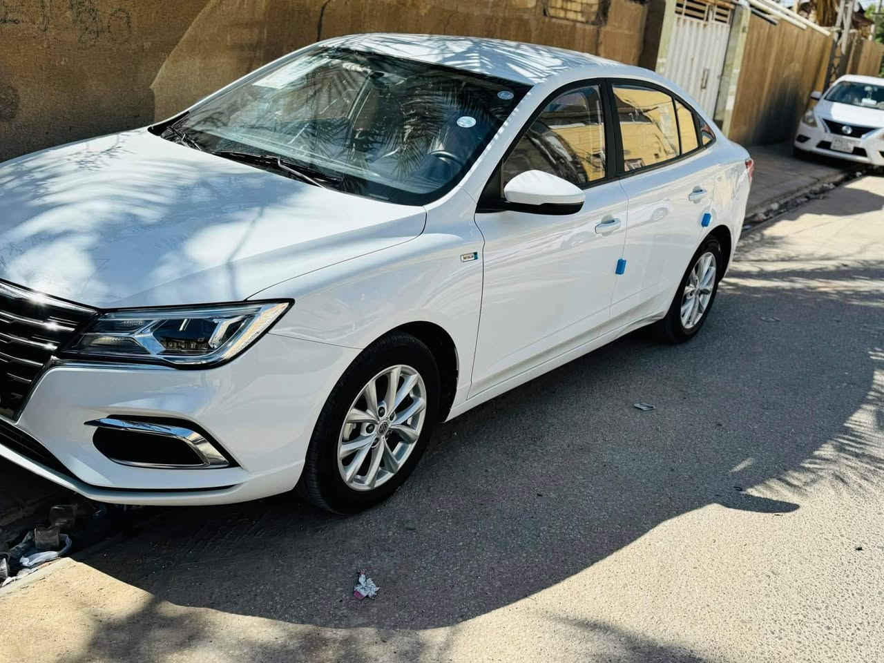 Mg5 2023
بأسمي رقم بغداد
ماشية 24الف
سيارة فئة كومفورت
نص فول
بصمة
كاميرا
لد نهاري
مثبت سرعة
شاشه اعطال
موصفاتها معروفة
***********  واتس موجود
السعر109بيه مجال
