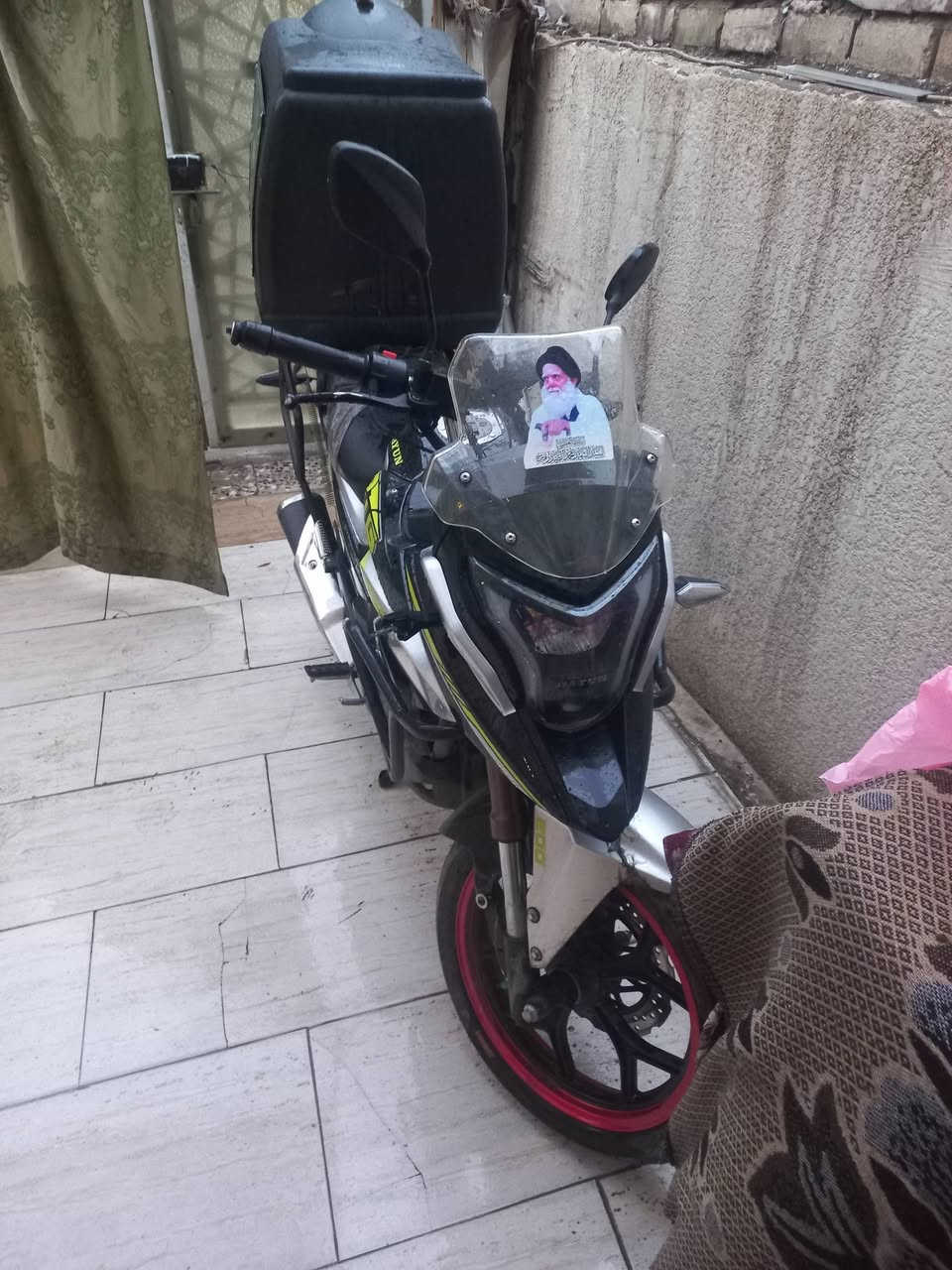 سلام عليكم
دراجه دايوان افنجر للبيع دراجه مشتغله توصيل قليل وجديده 
العنوان بغداد صرافيه 
التفاصيل ***********
