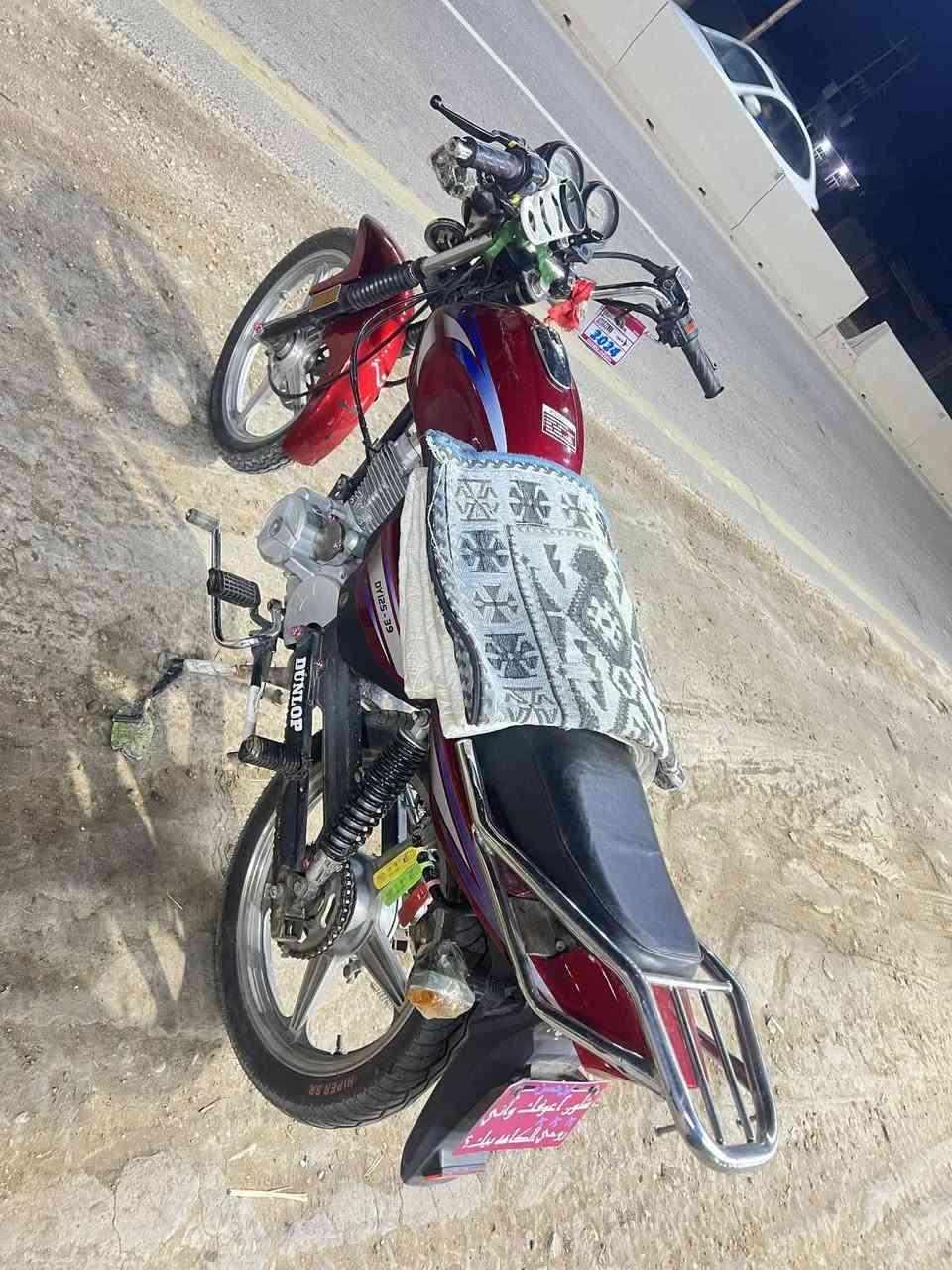 سلام عليكم
البيع اسمع تفصال الخير 
مديل 19 لون احمر دراجه فقط تفيالس 
اوراق اوراق اصاولي سعر 850 بيه مجال شي بصيط مايعجبك سعر تكدر تعبر منشور تصال  ***********
