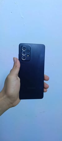 Samsung Galaxy A52 مراوس ب آيفون 12برو جهاز نظيف ماداخل صيانه ابد اكثر...