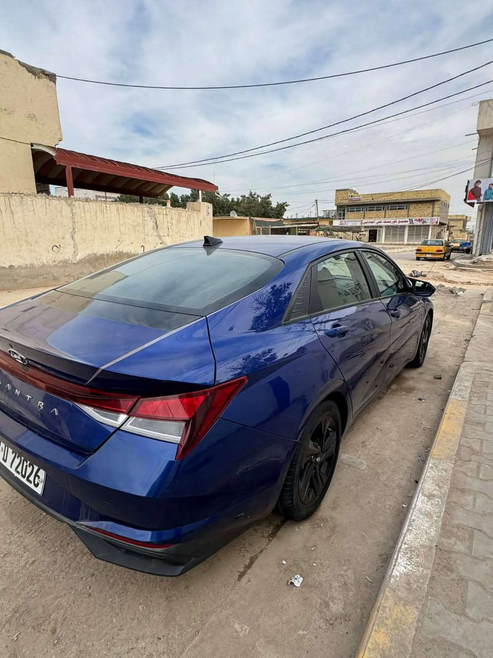 التترا
2021
ارببل
سياره  حادثة جاملغ خلفي 
فول ماعدا للفتحه حلوه السيارة
130 وبيه مجال قليل 
***********
