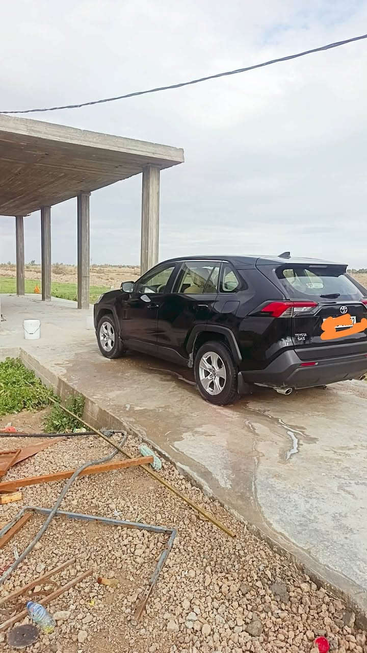 للبيع RAV4 ٢٠٢٠ خليجي وكالة ساس مكفولة كفالة عامة رقم أربيل  فور ويل بصمة تشغيل  ثلاثة أنظمة قيادة هاند بريك بصمة هولد رادار امامي وبقية المواصفات الخليجي المعروفة ماشية ١٣٨ الف كم  السعر ٢٣٠$. وبيها مجال للتواصل *********** المكان بغداد المحمودية
