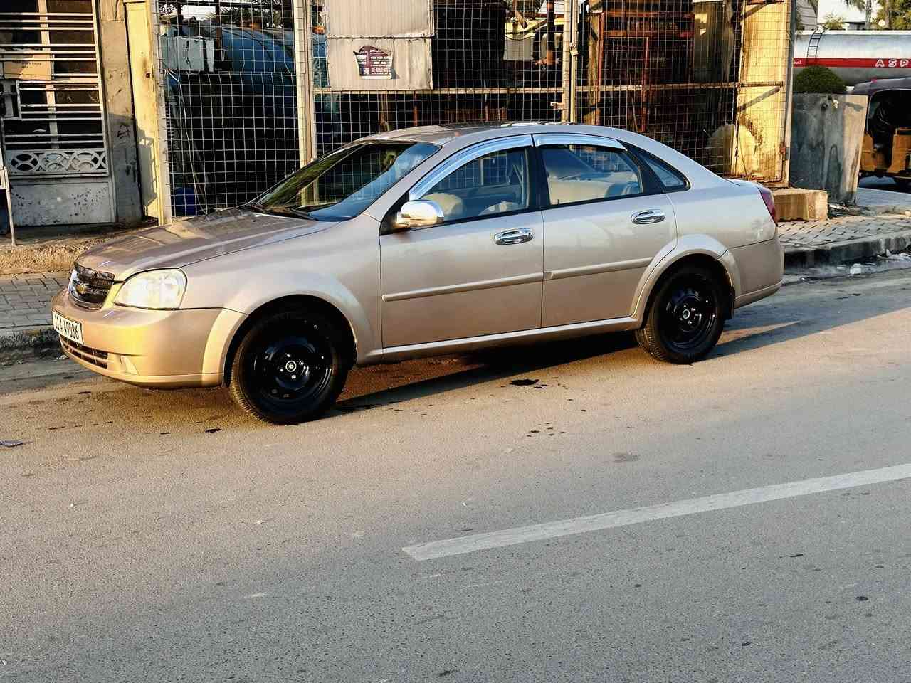 سلام عليكم شباب وسنه خير عليكم ياربي
اوبترا موديل 2006 رقم بغداد دولي ذهبي شمباني لون مميز سنويه السنه 2029هزه جديده السياره بيه 3 قطع صبغ بدون دواخل اثر جراد ابيع حزام شباب اقره المنشور عدل واتصل السياره كفاله عامه من الحادث والطخه والضربه والشخط والخياس مكينه بل كارتون شرط انطي بيه كير لوك السياره ع وضع الشركه تدفئه تبريد ثلج تحكم سيترين شاشه كامره منضومه زنون دوشمه عام تخم تاير قبل يومين شديته السياره شرط كفاله من الحادث بس جراد وهاذه الوون معروف يجرد السياره مال بيت استخدام شخصي من البيت الدوام كلشي بيه جديد وزيرو السعر 71 $وبيه مجال بسيط والسوك كلشي بي اذا ميعجبك السعر اعبر المنشور والله يرزقك بغيرهه مكان السياره الشعب نهايه الفورتات 
***********علي الشمري
