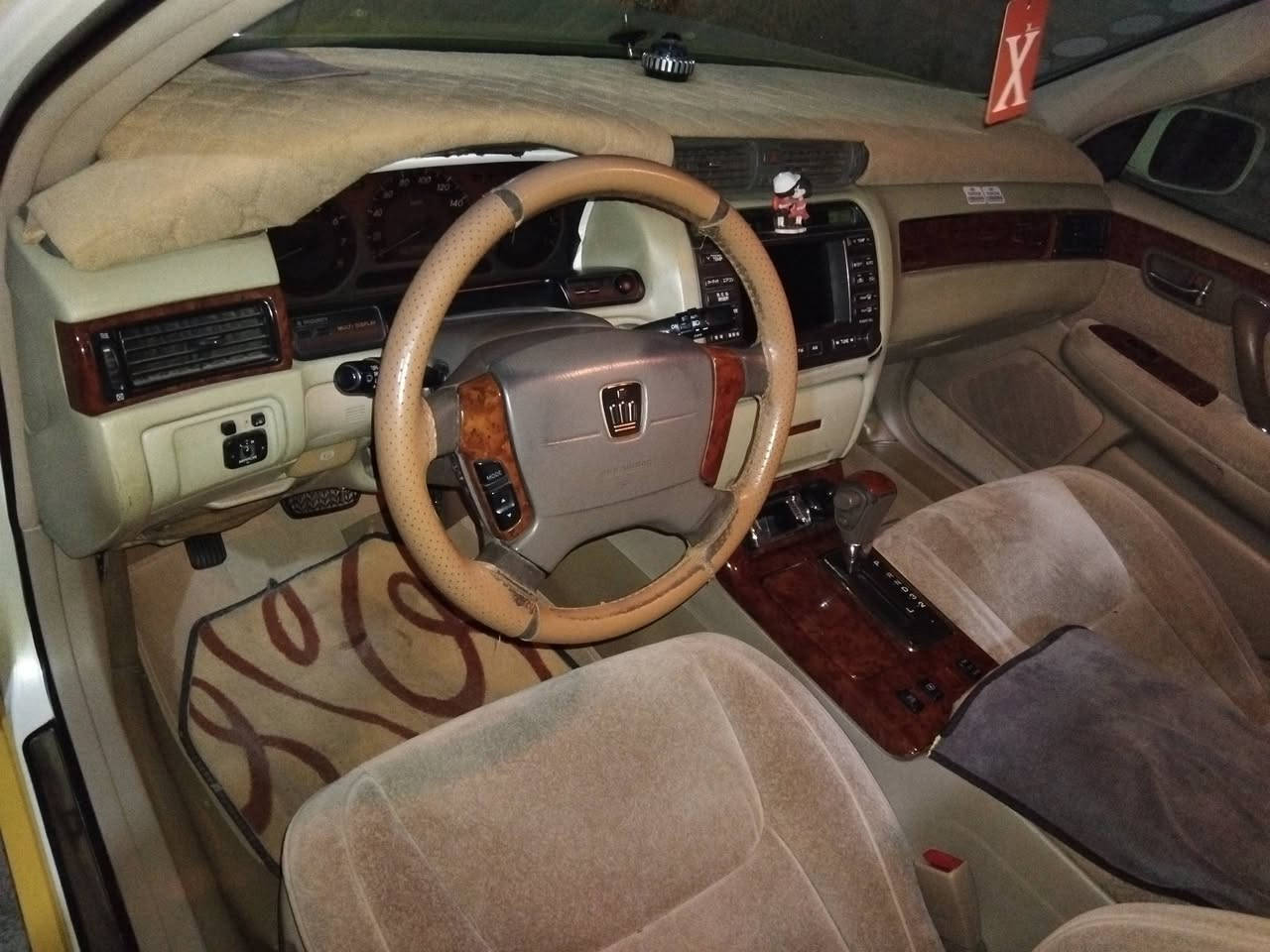 ملكه البيع سياره جاهزه مكينه صدر تبريد تاير كله جديد كبل الشغل سياره كصه جنطه فقط رقم كركوك السعر 55 الاستفسار
***********
