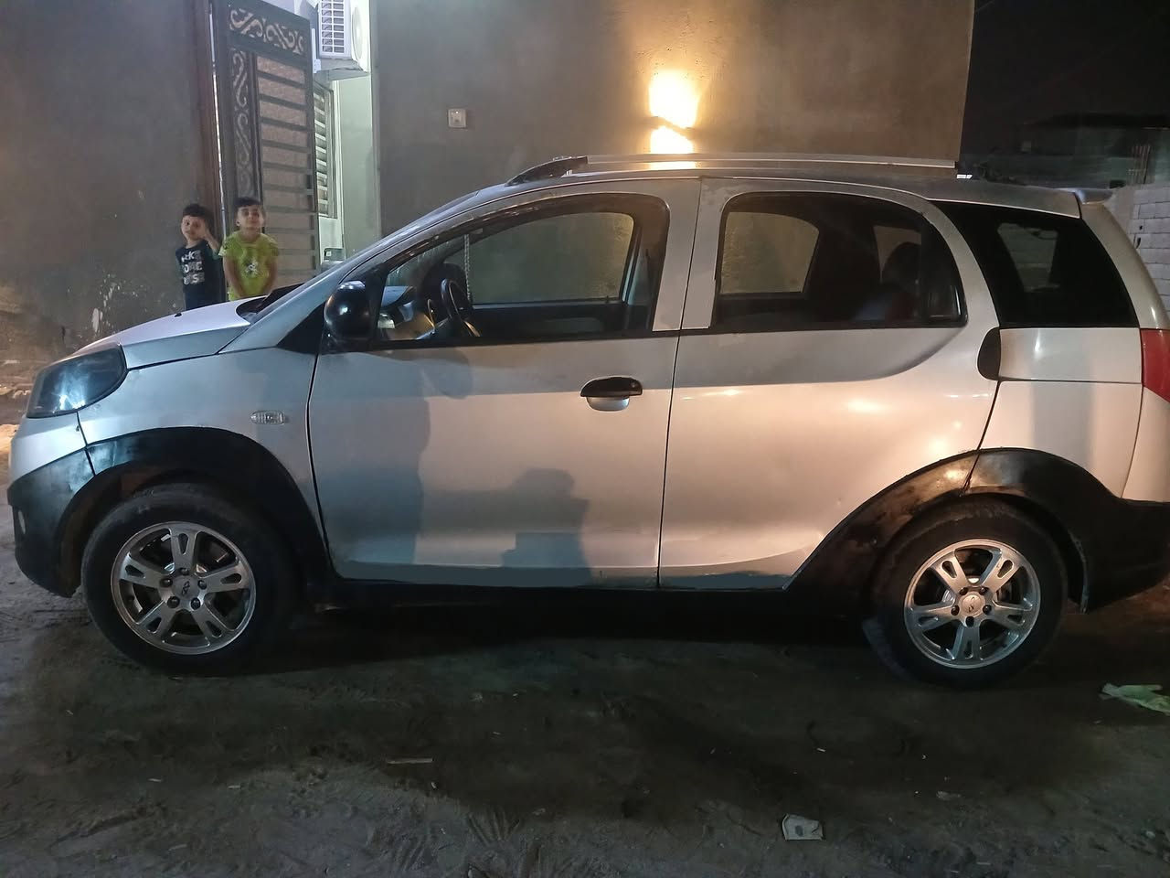 شيري ( X1 ) للبيع اللون ( سلفري ) رقم بصرة جاهزة كهربائيات وتبريد ومكينة خير من الله سنوية صارلهة سنة منتهية بأسم بنية وجاهزة للتحويل السعر المطلوب ( 35 $ )
للاستفسار الاتصال او المراسلة على الرقم ***********
