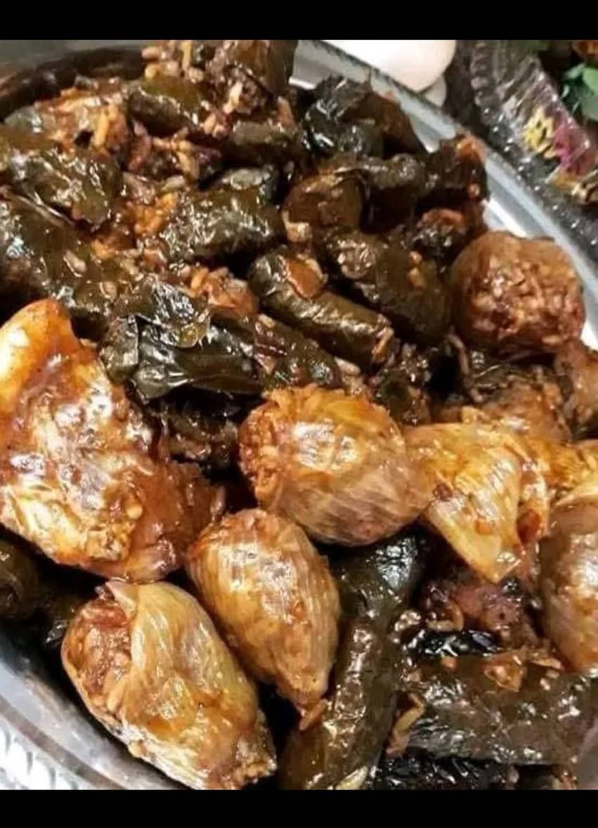 🍲 *أكل بيتي عراقي أصيل.. من القلب للسفرة* 🍲

متوفر عدنا بالحجز:  
*باجة وشعرية باللحم* - *دولمة عراقية مشكلة* - *وجبات تمن ودجاج*  
طعم ثكيل ونفس طيب، واللحم ذايب ذوبان 😋

شغل بيت 100% نظيف ومرتب، ينفع للعزايم والجمعات والوجبات الفردية  
والكميات الكبيرة للمناسبات نجهزها بالطلب ✨

*الحجز قبل بيوم، والاستلام من البيت*  
المكان: بغداد - الزعفرانية / حي الأمانة  
للطلب راسلوني عالخاص ‏‪***********‬‏ واتس

#شغل_بيتي #أكل_عراقي #دولمة #باجة_وشعرية #وجبات #الزعفرانية #استلام_من_البيت
