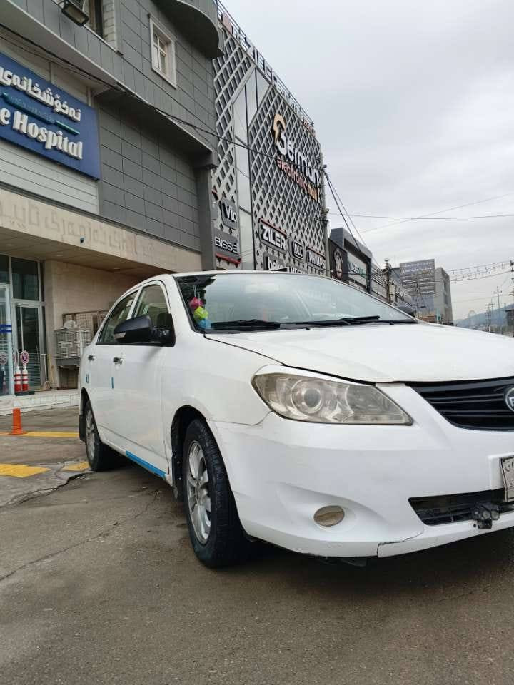 جۆری سەیار  byd  g3   2013
ڕەقەم عەسڵ و سەنەوی ئەوەلیات بەشەرت
گێڕو مەکینە سەنی بەشەرت 
تەقەو ڕەقەی بەشەر چرکەی تیانیە
ناودەری زۆرجوان بێدەع و بۆیاخە 
تەیەو ویلی نوێیە 
شوێن  سلێمانی ژمارە (***********)
تێبینی / جوابی کۆمێنت نادەمەوە گۆڕینەوەم نیە السليمانية, العراق
