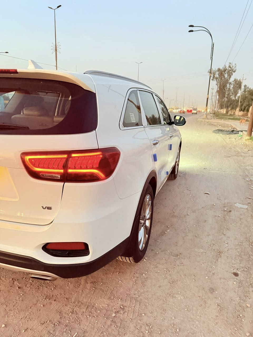 السلام عليكم
للبيع سورنتو ٢٠ ٢٠

رقم بابل 

تشغيل بصمة 

٦ سلندر  كير ٨ سرعات 

٧ راكب تبريد 3 قطع 

مري شفط اشاير بالمري 

جنطه ذكية بردات خلفية 

اريل نفكيشن حساس امامي 

خلفي كامرة خلفية دواره

  كشنات جلد  كهرباء 

السيارة مكفوله كفاله عامه 

من الصبغ والتبديل والبارد 

والشخوط والرصعات 

بدون اي ملاحظه جديدة جدآ

حته الدعاميات كفاله عامه

شرط السونار شرط كير محرك بوضع الشركة تخم تاير

ماشية  ٦٨ حقيقي 

السيارة جديدة جدآ التفاصيل بالصور📷

مكان السيارة بالحلة 👉السعر ٢٧٢  بيها مجال

*********** اتصال او واتساب السلام عليكم
