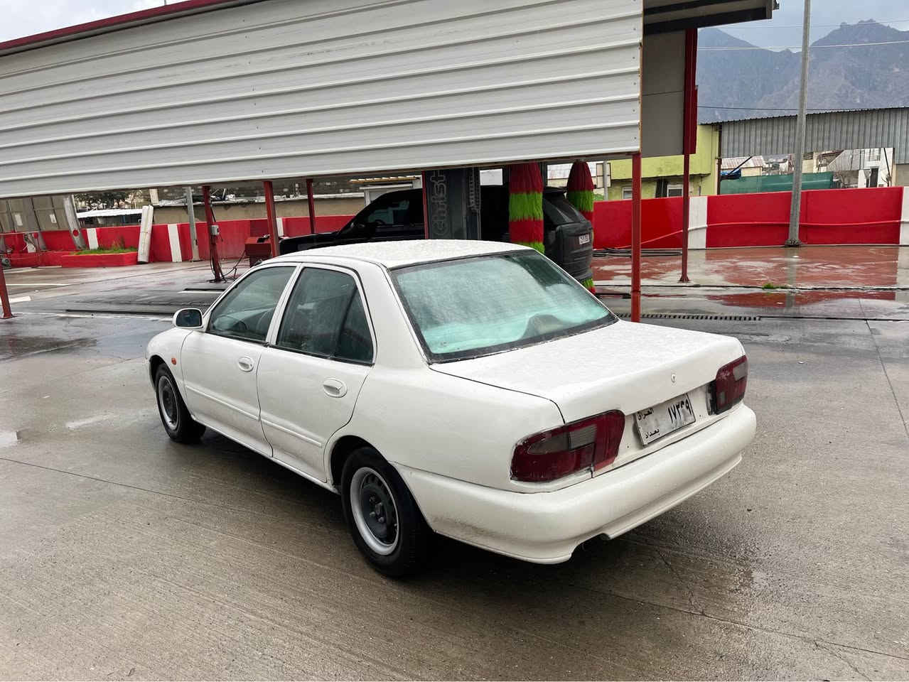 ***********
پڕۆتۆن گێر تۆماتیک مۆدیل٢٠٠٤.  نمونەی جوانی پاکی پشت و پێش کەپس زۆر خاوینە. چوار تایەی ویلی لۆک. تەبرید ساردو گەرمی بە شەرت  گیر و مەکینەی بە شەرتی ١٠٠ ڤیتەر.  سنەوی وەکالی لەگەلە  نرخی ٢٣ گەلا کەمیکیش مەجالی تیدایە 
*********** السليمانية, العراق
