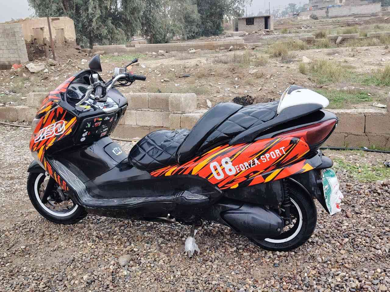 سلام عليكم دراجه فورزه 8/0بلاد عميه كهربائيته كله شغاله منفيس فقط  السعر 750 وبيه مجال عنوان ديالي دلي عباس رقم ***********
