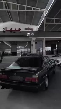 BMW للبيع محرك 525 كبس   گير عادي  موديل 92  طخم تاير جديد  صدر طبه   ...