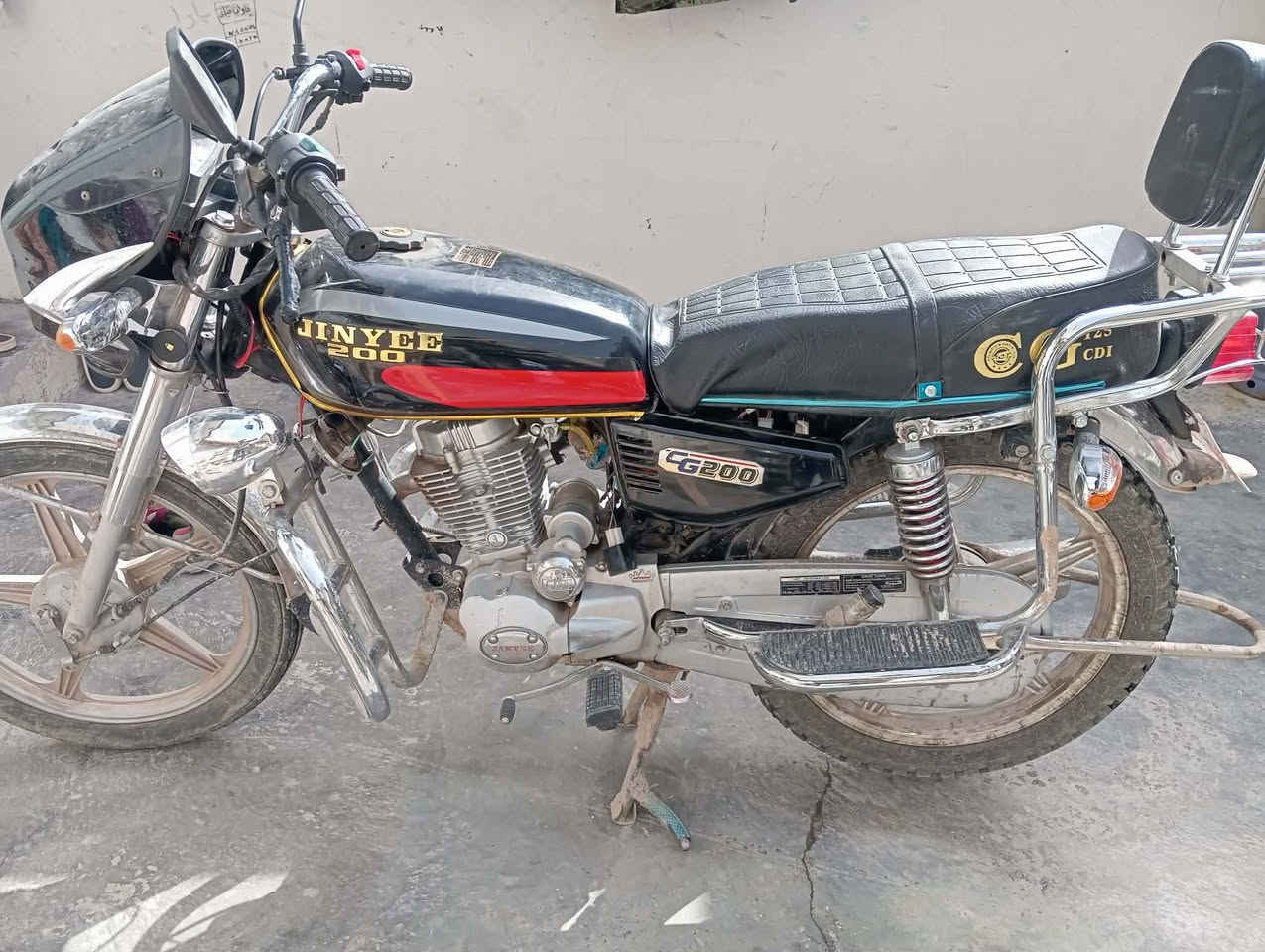 ماتور لبیع 5جیر
محرك مامفتوح 
***********
