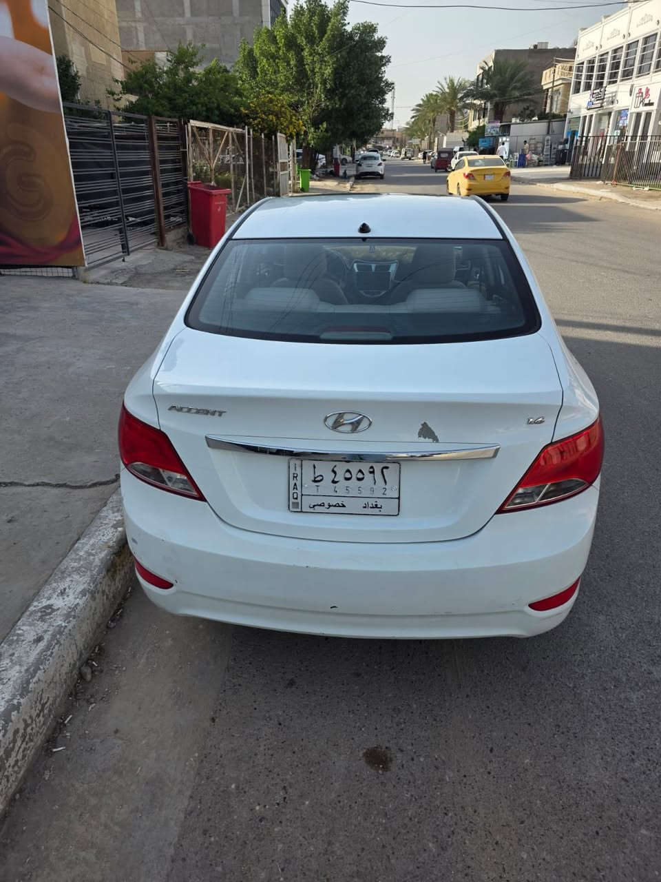 من رخصة الادمن اكسنت موديل ٢٠١٦ للبيع ماشية ٦٥ الف استعمال بنية من البيت للجامعة نظيفة السيارة بيه ملاحظات بسيطة للتواصل واتساب فقط *********** السعر ١١٠ وبيه مجال بسيط كروب اكسنت العراق  للبيع والشراء
