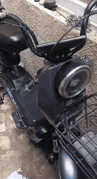 دراجة للبيع بغداد الدولعي لتواصل 07711102632