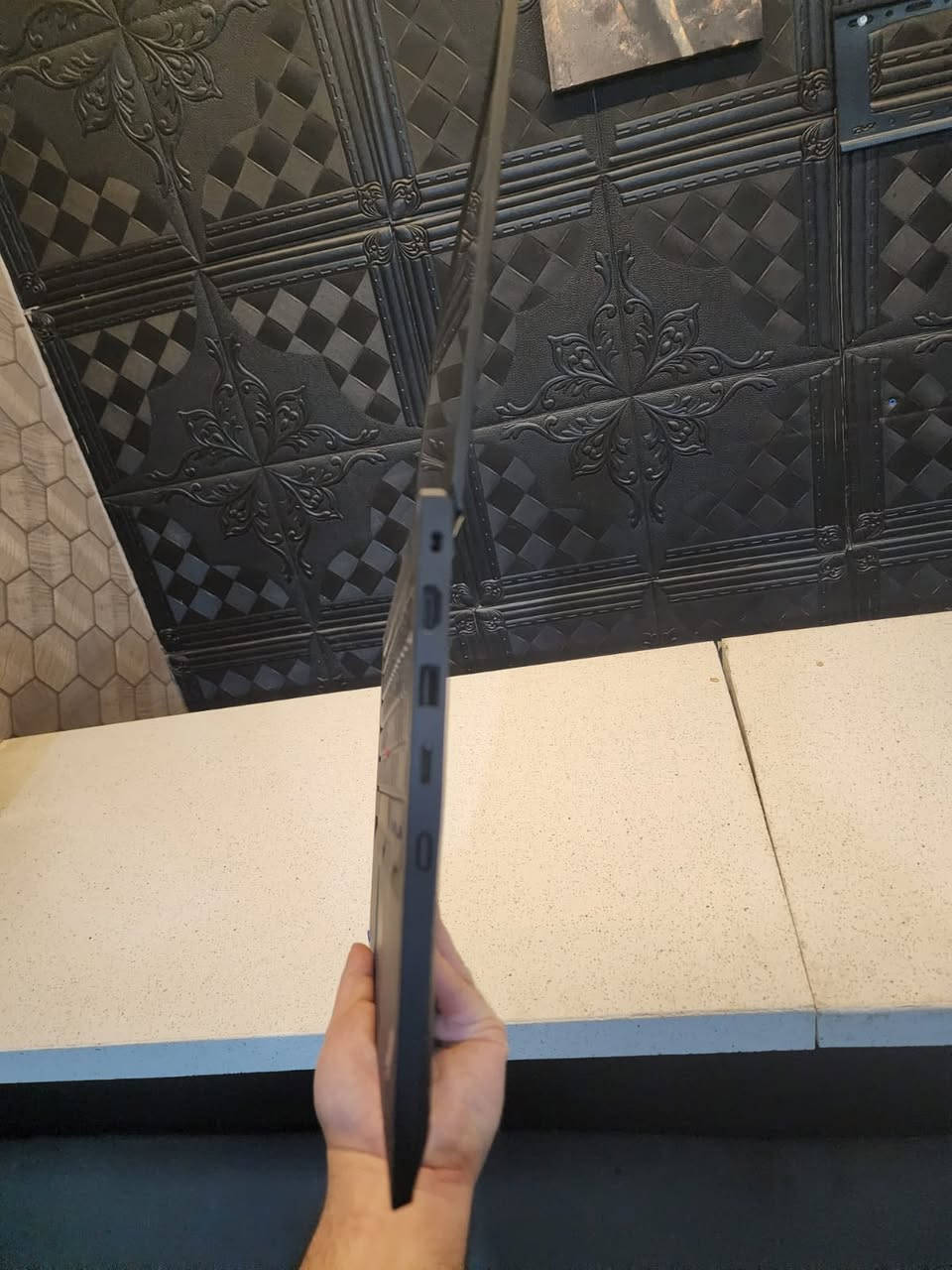 لابتوب lenovo thinkpad L13
مقاس شاشة 14
Core i5 جيل 11
هارد 256 SSD M.2
رام 8 DDR4
ويندوز 11
مدخل شحن تايب سي
بطاريته تدوم اكثر من ساعتين عمل
نظافته 99% شبه الجديد
وياه شاحنه وماوس وجنطه
مكاني بغداد حي الجامعه واكو توصيل 🚚


**إذا كنت صاحب هذا الإعلان وتريد حذفه لأي سبب، رجاءا أرسل رسالة إلى الدعم الفني**