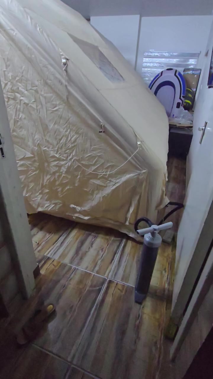 السلام عليكم خيمه قياس ٣×٤ السعر ٣٥٠
للاتصال ***********
