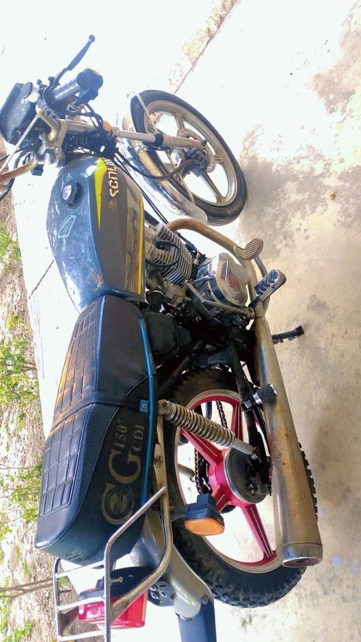 سلام عليكم ورحمة الله ماطور يراني  للبيع فول سعر600الف موديل23ستفسار ع رقم/***********/***********
