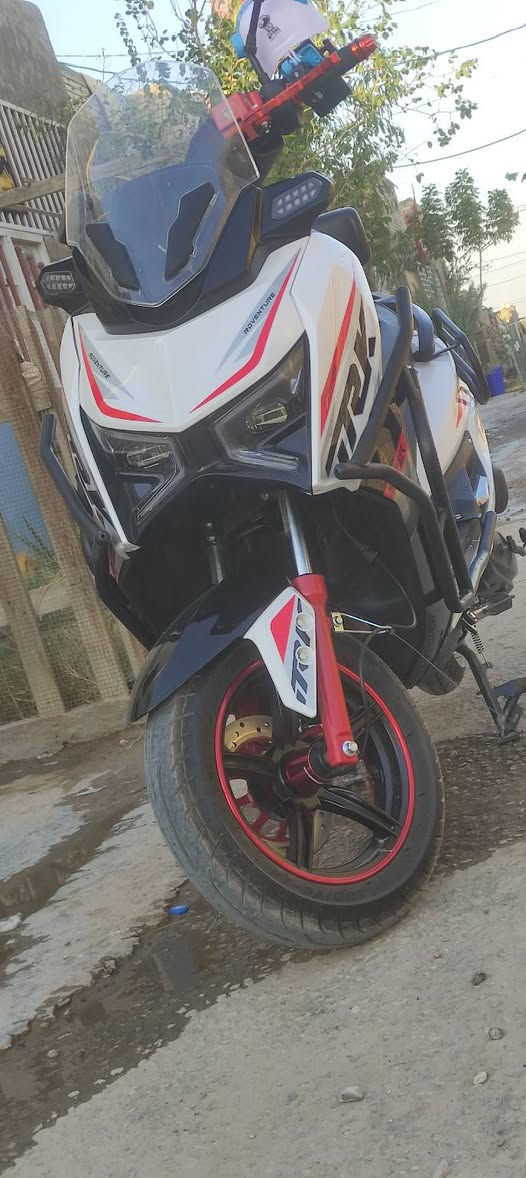 سلام عليكم 
دراجه سترونك موديل 2025 جديدة مكينه 150cc مكفولة 
مواصفات معروفه 
السعر 850 وبيهة مجال قليل
مكاني نجف... الموشراي لا يكسر بحلال الناس


**إذا كنت صاحب هذا الإعلان وتريد حذفه لأي سبب، رجاءا أرسل رسالة إلى الدعم الفني**