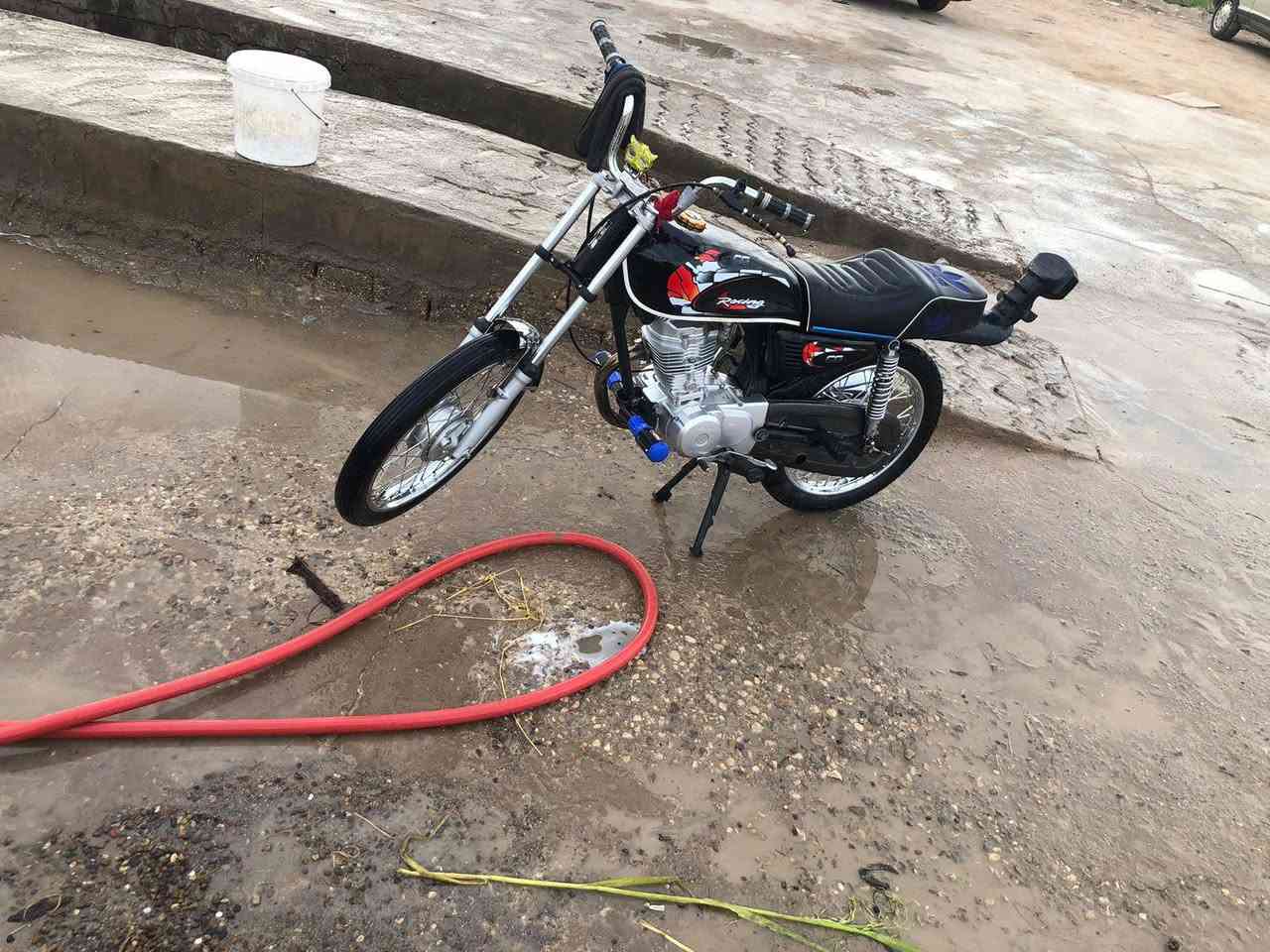 البيع اوراق اصولي شاصي 20 شلامجه 
مكينه 25 وتعمير كله 26 السعر 750 قفل 
المكاني بين الغراف والشطره...


**إذا كنت صاحب هذا الإعلان وتريد حذفه لأي سبب، رجاءا أرسل رسالة إلى الدعم الفني**