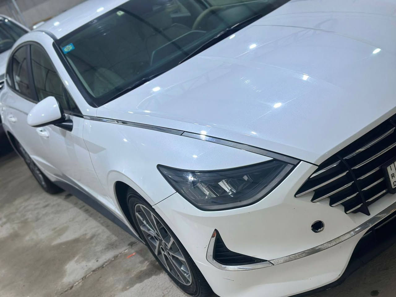 سلام عليكم
سوناتا موديل 2022وارد امريكي 

سياره نص فول 

سياره جاهزه وخير من الله مكينه وكير وحداديه جاهزه 

ضربته فقط جاملغ امامي 

معوقين وكاله بسمك كبل 

سعر 172بيه مجال بصيط

 فقط او نتصال 

الرقم***********
