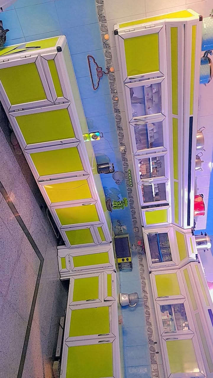 كاونتر كامل للبيع اللون الليموني سعر ٤٥٠ بي مجال أضراره بسيطه نظيف بعده  سبب البيع الانتقال ٥ أمتار ونص طوله  والكاونتر الثاني البيجي كله مرمر تقريبا ٣  أمتار كامل زاويه وسقف وملحق ونظيف بعده سعره ٣٥٠  بي مجال للشراي مستعجلين على بيعه لحد يكسر بسعارهن بيهن مجال قليل نظيفات سبب البيع انتقال


**إذا كنت صاحب هذا الإعلان وتريد حذفه لأي سبب، رجاءا أرسل رسالة إلى الدعم الفني**