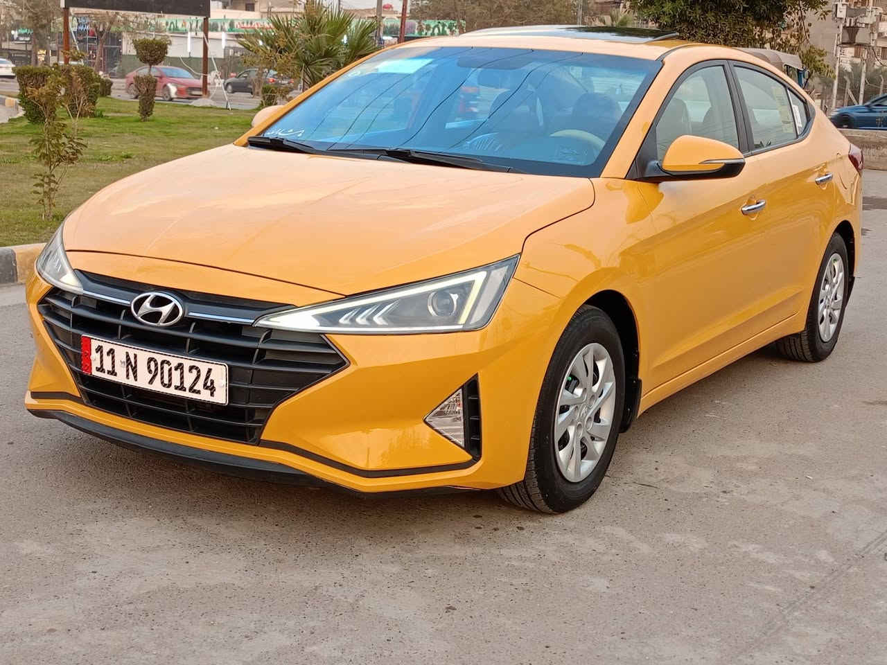 النتره ٢٠٢٠ خليجيه شركت القلم
كفاله من كلشي سياره جديده
بيه جاملغ ايسر تبديل اصلي طخه بصيطه حيل مصوره طخه
صبغه وحده ممعيوده
ماشيه ٨١ كيلو 
فول مواصفات 
فتحه سقف 
قطعتين تبريد 
لدات اماميه 
مري شفط 
كير مكينه كفاله برغي ممفتوح بل
 سياره على فحص
كير ATM ايتي ابلادي ٦ نمر
٣ وظعيات قياده 
مدوشمه عام ارظيه سفاري 
كشنات 
تخم تاير جديده 
بغداد بسمي 
سنويه لل ٣١ مجدده جديد
ارقام جدد
هيئه غرامه مصفره
سياره على فحص وين ميعجبك عده جاملغ كفاله من كلشي
السعر ١٤٧ وبيه مجال تلفوني *********** البياع تقاطع درويش
