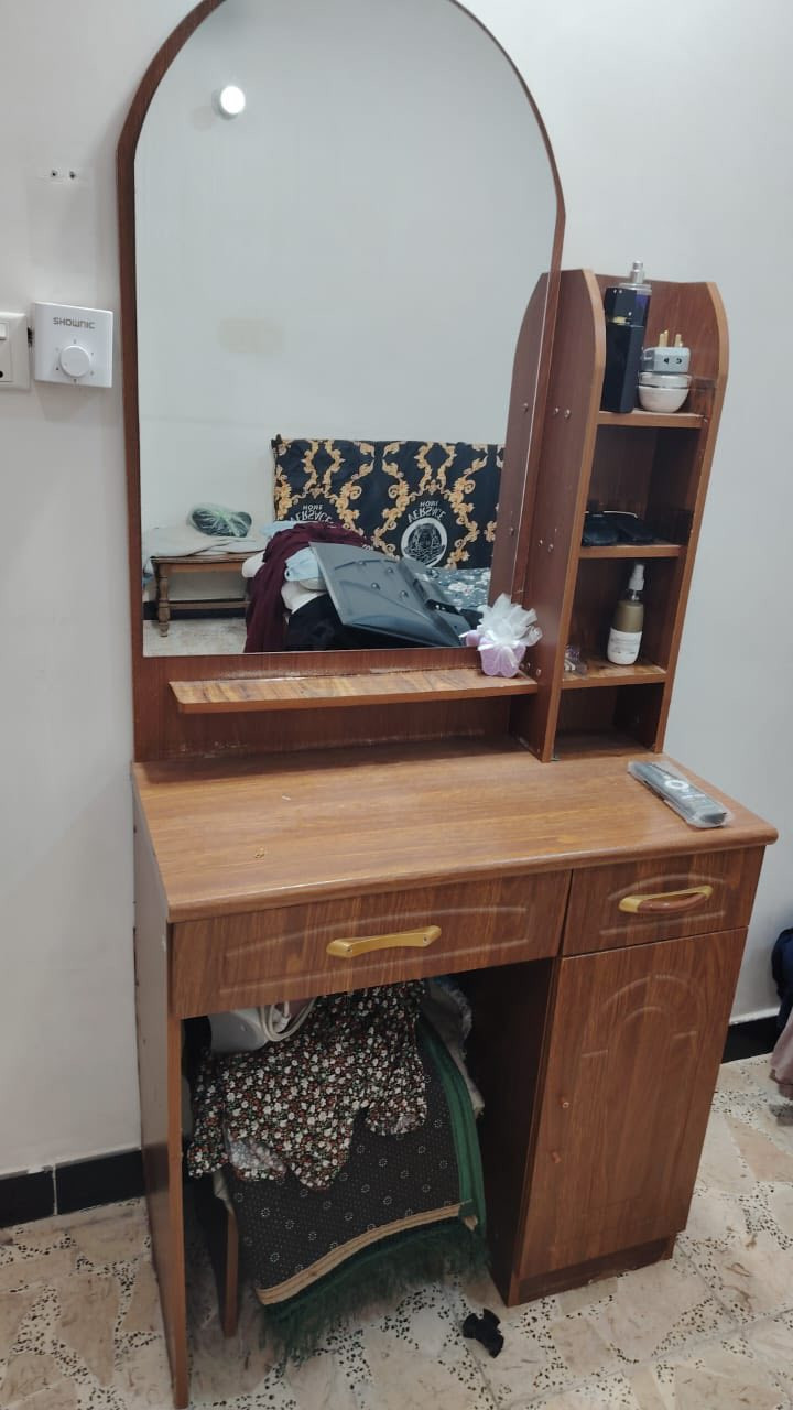 غرفة ماليزية مستعملة نظيفة
كاونتر نظيف مستعمل
بغداد الغزالية
300 الف


**إذا كنت صاحب هذا الإعلان وتريد حذفه لأي سبب، رجاءا أرسل رسالة إلى الدعم الفني**