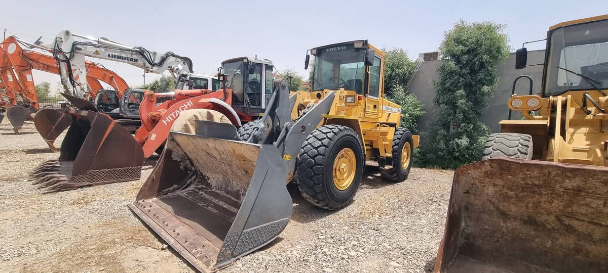 شفڵ فالفو L90c للبیع مودیل 1999
***********
