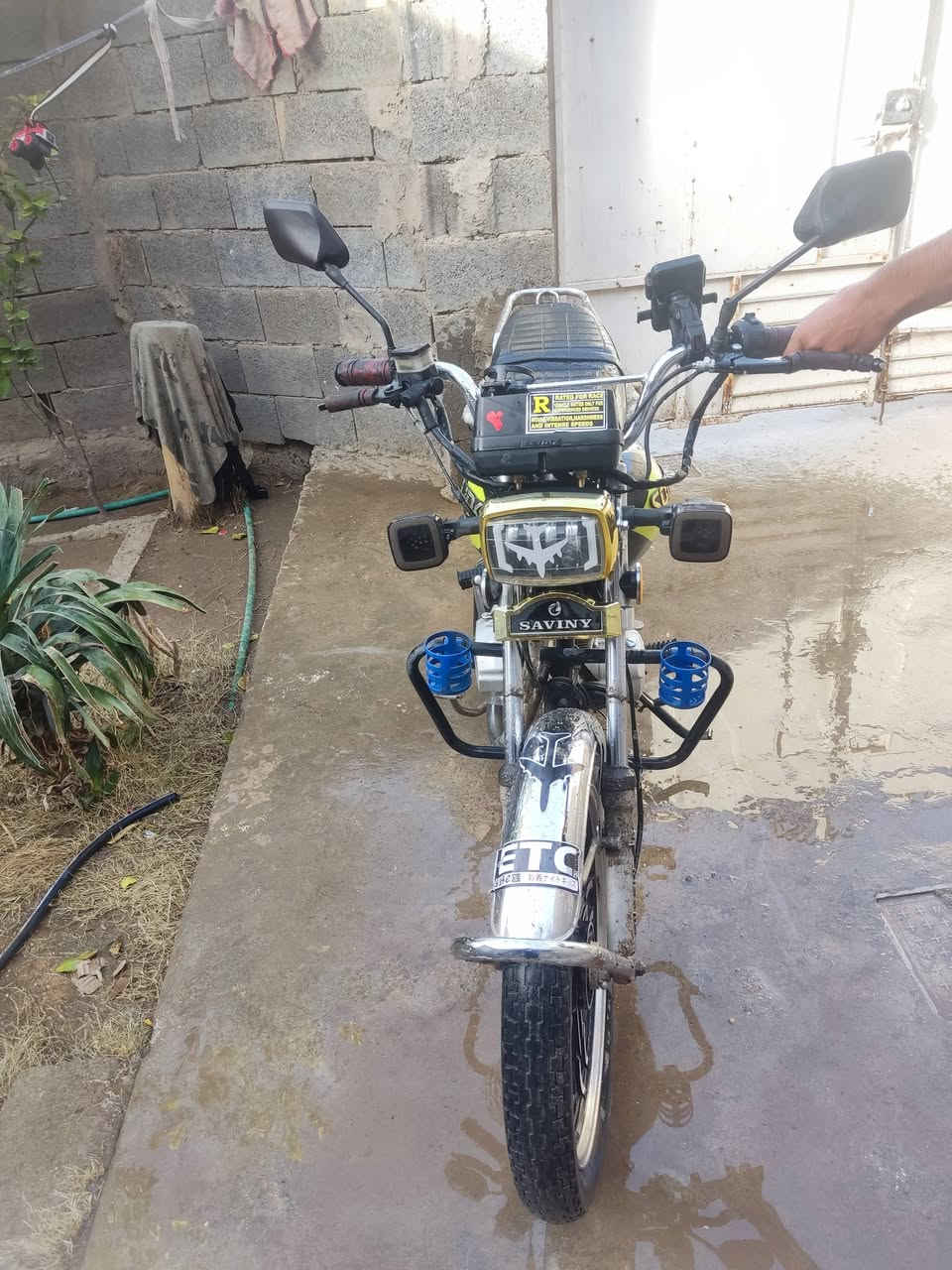 سلام عليكم  موطور ايراني للبيع موديل 2022 مكفول كلشي مابي كدام عيونكم سعرة 640العنوان الصوفيه شارع ٤٠الشراي يتصل  ***********
