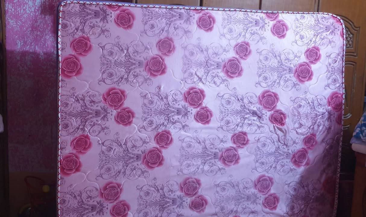 دوشك جربايه نظيف ب٩٠ وبي مجال 
الاسكان الصناعي


**إذا كنت صاحب هذا الإعلان وتريد حذفه لأي سبب، رجاءا أرسل رسالة إلى الدعم الفني**