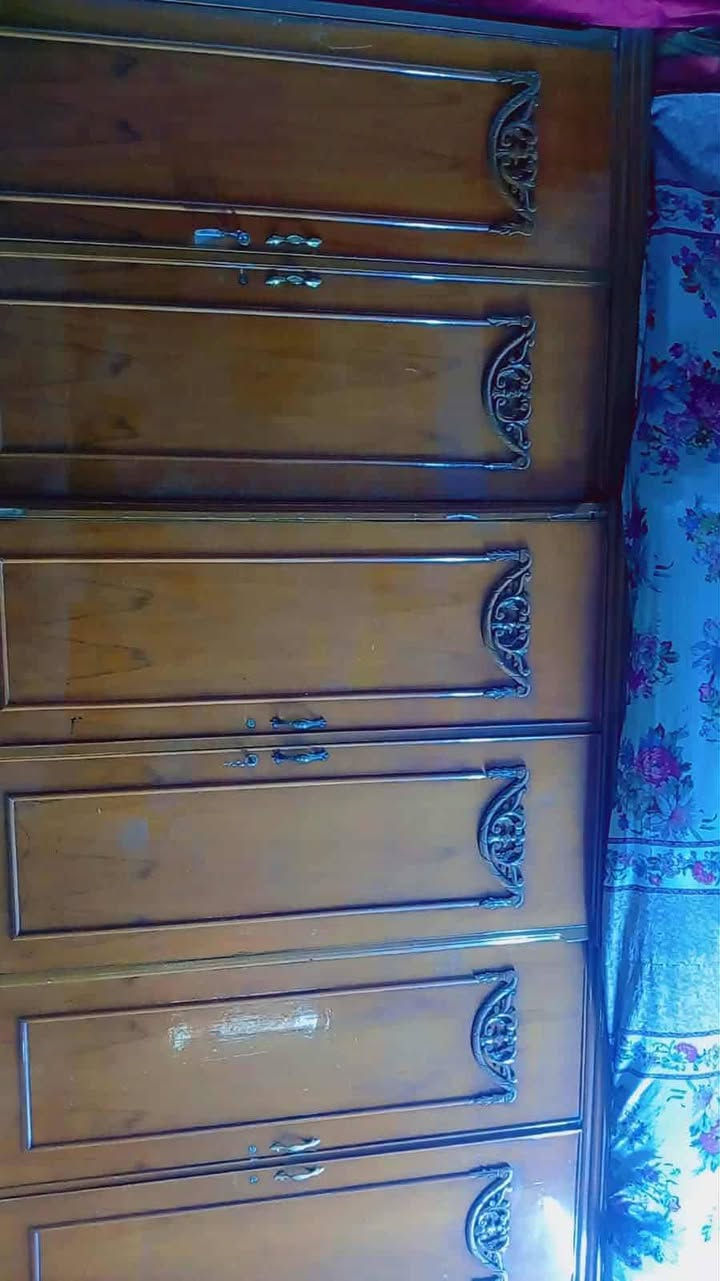 سلام عليكم عندي غراض لبيع وتفاصيل ع خاص


**إذا كنت صاحب هذا الإعلان وتريد حذفه لأي سبب، رجاءا أرسل رسالة إلى الدعم الفني**