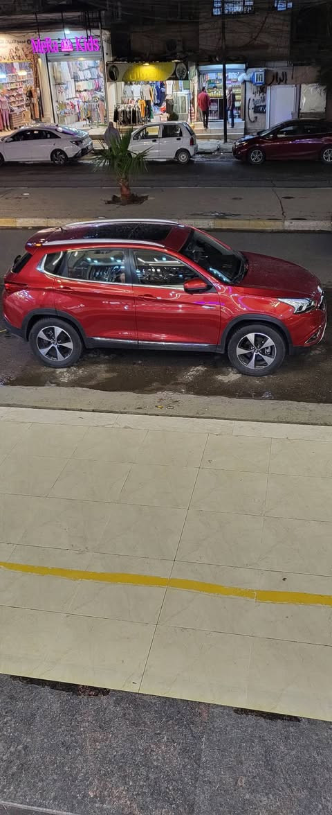 السلام عليكم 
شيري 
( تيكو 7 )
موديل 2020 
ماشيه82.000 Km 
المواصفات
بصمه 
بانوراما 
كشنات كهرباء 
كشنات تدفئه 
كشنات جلد لونين 
شاشة 
خمس كامرات 
داخل قرميدي 
تحكم ستيرن جهتين 
لد امامي 
لايت زنون 
بلوجكتور 
ويل كب كروم 
مري شفط كهرباء 
حساسات امامية + خلفية 
بلوتوث + اوكس 
قطعتين تبريد 
 

(السيارة رقم بغداد حره ) 
ملاحظة: السيارة  مكفوله كفاله عامه .
السعر: 120 وبيها مجال بسيط...
للاستفسار
***********
