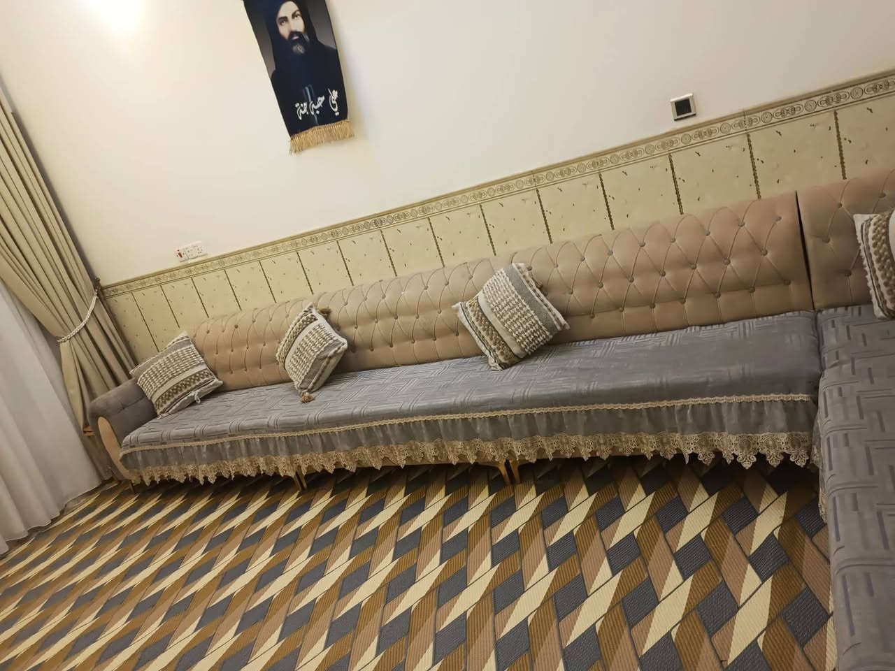 ديوان نظيف ويا مفرش وكوشات 400 بي مجال مكانة جمعيات شارع عشرين


**إذا كنت صاحب هذا الإعلان وتريد حذفه لأي سبب، رجاءا أرسل رسالة إلى الدعم الفني**