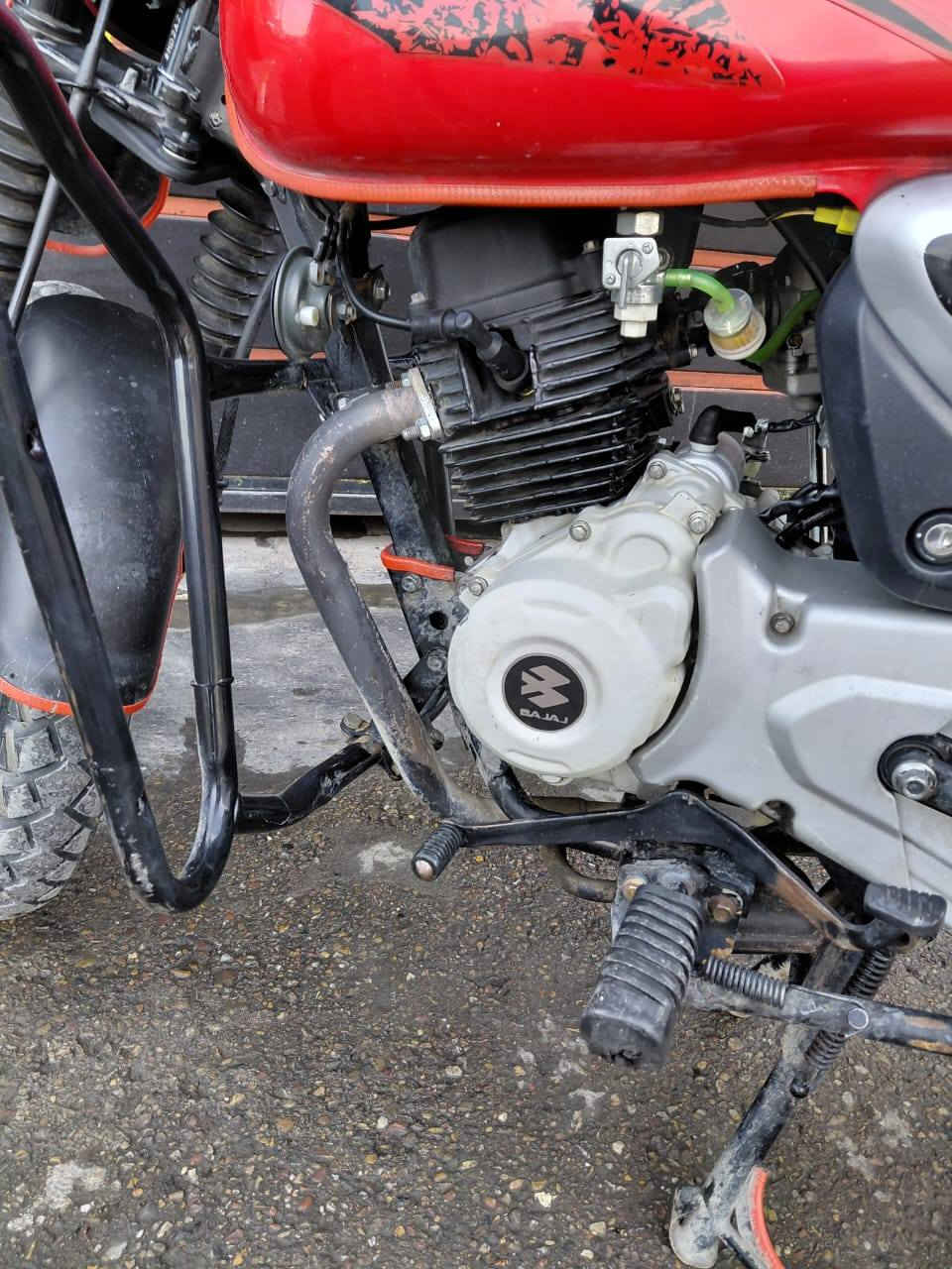 بوكسر 22 رقم بغداد دراجه نضيف بمعنى الكلمه تجي او اشوف بعينك مجفته مره وحده *********** صاحب الدراجه مكلف بل نشر السعر مليونين او 200 بي مجال
