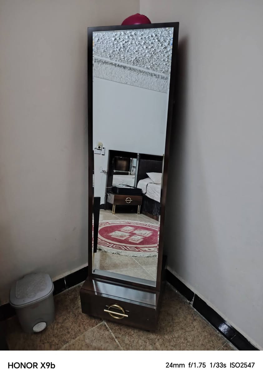 غرفة تركي 9قطع بحالة ممتازة ماخذيها بمليونين اريدها ب مليون


**إذا كنت صاحب هذا الإعلان وتريد حذفه لأي سبب، رجاءا أرسل رسالة إلى الدعم الفني**