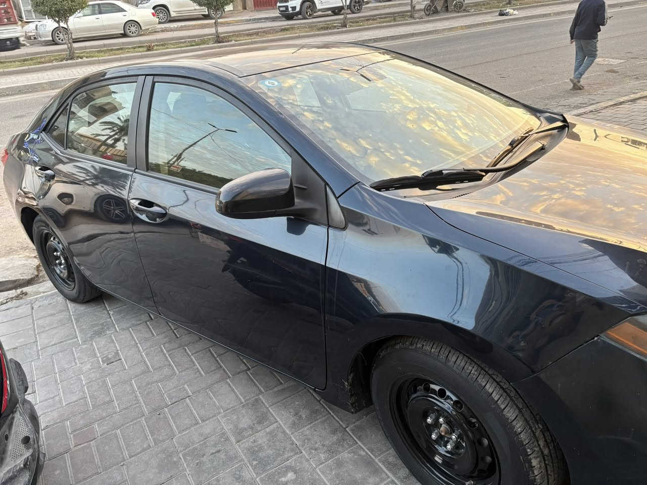 سلام عليكم كورلا موديل 2019 Li سيارة بدون قطعة صبغ فقط بارد بطرف بنيد سيارة جاهزة من صدر من تايرات من دامة كاملة مضومة بانزين ماشة 96 
سعر 142  
رقم ***********
