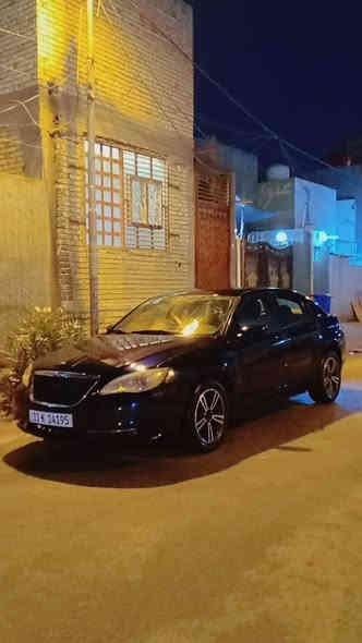 يالله . سي 200 موديل 2012 ماشيه 106 محرك 6 سلندر 3600 ✈️ كير 6 نمر . محرك كير بالكارتون  حداديه امامي خلفي جديد مواصفات تحكمات ستيرن كشن كهرباء ويل كب تبريد ثلج رقم بغداد الجديد السعر 74 وبيها مجال مراوس ترهم ***********
