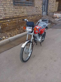 دراجه ايراني لللبيع اوراق موديل 2010شاصي بارت والمكينه نامه 2025ما مفت...