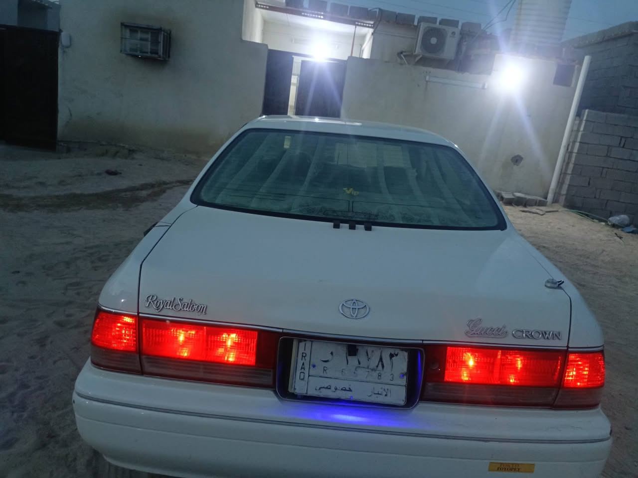 سلام عليكم سيارة للبيع راس الثور مكينه وكير3000 جديد تبريد جديد الرقم  استفسار /***********/السعر 90$  وبيه مجال
