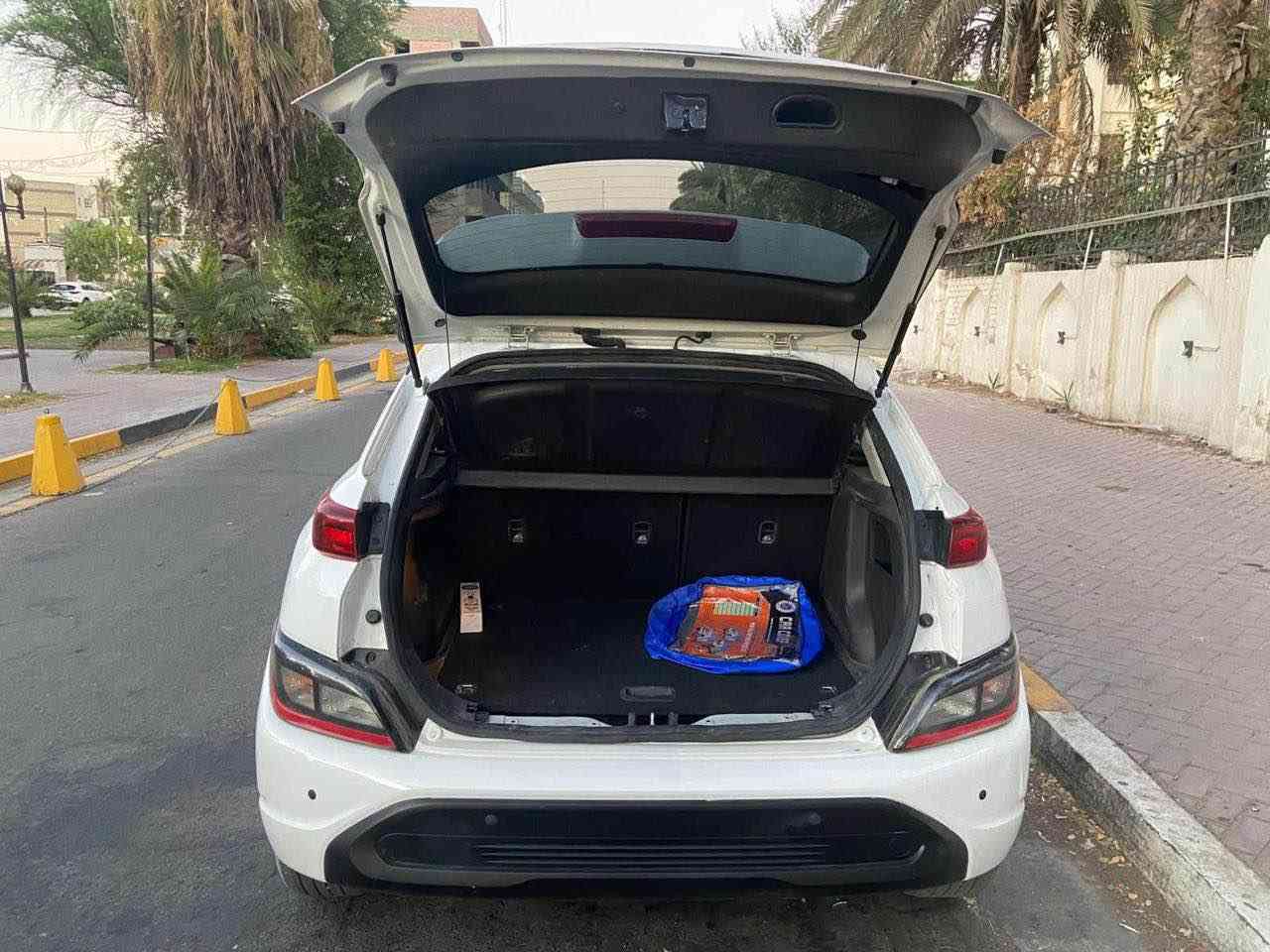 السلام عليكم كونا كهرباء بالكامل 2023 وارد امريكي فول كهرباء تشتغل على الشحن كهرباء فقط بدون بنزين وبدون دهن محرك سعر السياره
130$ 🔒🔒🔒🔒🔒 
بطارية ليثيوم حجم الكبير 64K كيلو واط الشحنه الواحده يمشيها حوالي 500 كيلو متر سياره نشطه وخصوصا بالتسارع
حادثه سطحي بارد وتكحيل فقط على كد ضرر المسافه المقطوعه : 21
الف
الايرباك : الاستيرن فقط
1.كيجات دجيتل
2. تحديد مسار
3. شاشه
4.ويل كب كروم
5. كشنات تدفئة
6. تحكم
7.نظام سبورت + عادي + ايكو
8.رادارت جانبيه
9. بصمه
10. هيترات بالكشنات
11.كشنات كهرباء
12. هندبريك بصمه
13. بصمة ابواب
14. تشغيل عن بعد
15.رادار امامي وخلفي
16. كير دكم
17. توقف ذاتي
18. مثبت سرعه
19. مانع انزلاق
20. شفتات تحكم سرعه تفاعلي
21. شاحن USB و لاسلكي
auto hold 22. نظام
***********
الاعظميه
