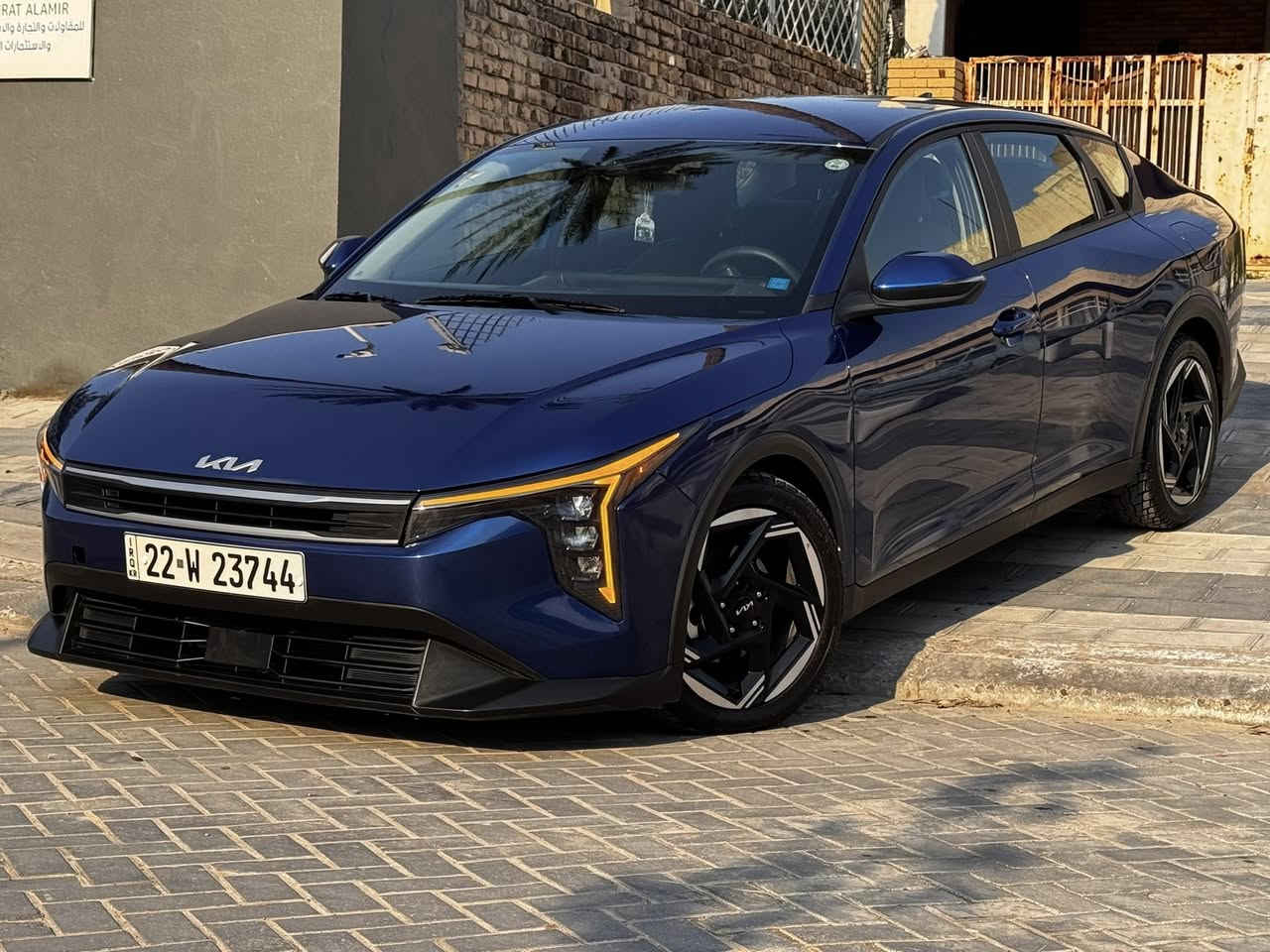 السلام عليكم k4 شكل جديد فئه سياره Ex محرك 2000 دوش المواصفات رادار امامي / رادار جانبي/ نقطه عمياء/ تحديد مسار / تحكم ستيرن/ دفئه كشن / دفئه ستيرن/ شاير بلمري / تبريد قطعتين/ سياره بدون صبغ كفاله بدون يرباك بدون دواخل صور حادث بلمنشور فقط دعاميه صبغ سياره ماشيه 2000 بعده زيرو مابيه اي نقص رقم اربيل تريد تحويل تريد وكاله مكان سياره الكاظميه شارع اكد سعر 178 وبيه مجال قليل الاتصال *********** سياره موديل 2025
