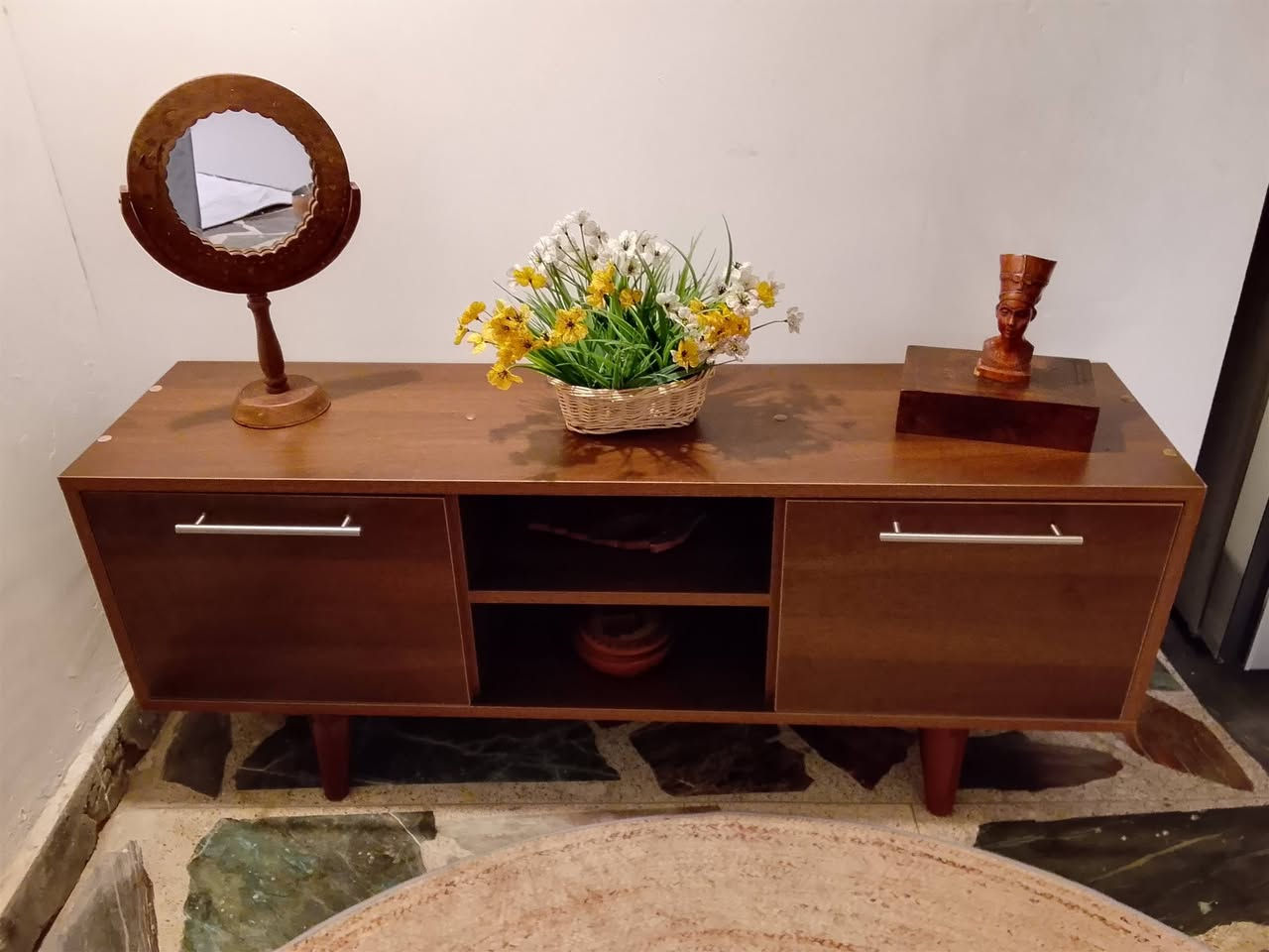 ميز تلفزيون للبيع السعر ٦٠


**إذا كنت صاحب هذا الإعلان وتريد حذفه لأي سبب، رجاءا أرسل رسالة إلى الدعم الفني**