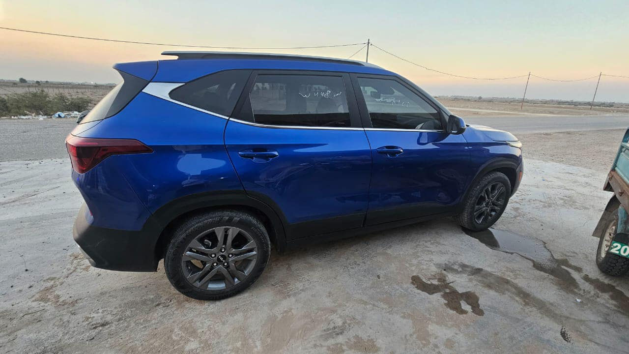 مكلف بلنشر للبيع كيا سليتوز 2023 بدون رقم بها 3 قطع فول عدا الفتحه صبغ فقط مكان بابل ناحية الامام السعر 145 وبيها مجال للمعومات *********** واتساب ***********
