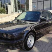 بي ام دبليو • ١٩٩٢ • مكينة ٢٫٥